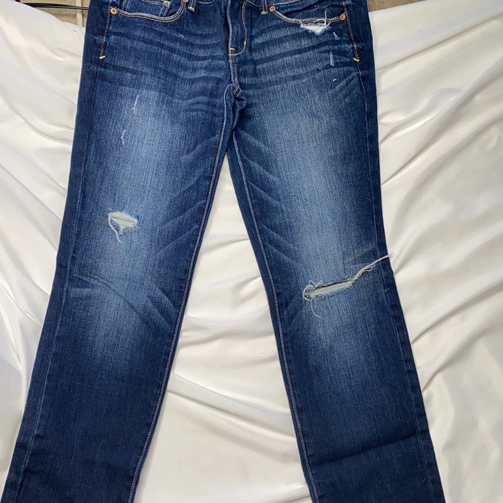 American Eagle Skinny Dark Denim Regular Length with Holes on Front Jeans size 8